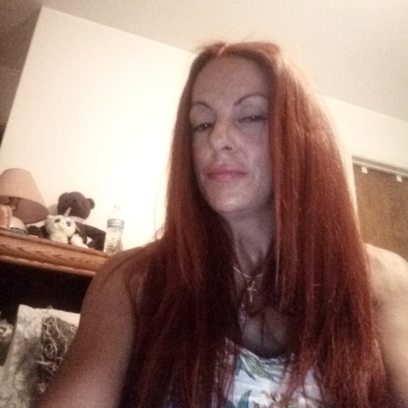 Meet your Posher, Shannon - Picture 3 of 5